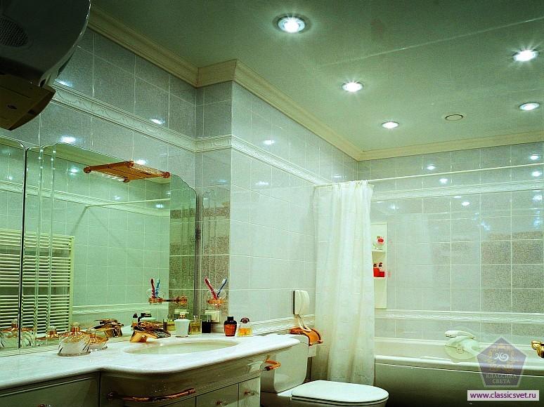 Натяжной потолок в ванной комнате 02